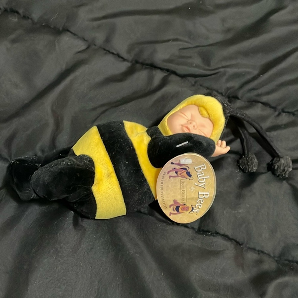 Anne Geddes Baby Bees Bumblebee Beanie